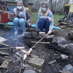 14. April: Heute gab es mal wieder Stockbrot. (Foto: Anastasia Anastasiadou)