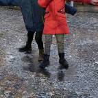 15. Dezember: Schlittern auf dem Eis macht so viel Spaß!! (Foto: Hellas Adlung)