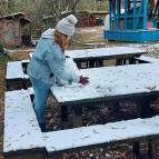 29. November: Gleich ist der Schneemann fertig. (Foto: Hellas Adlung)